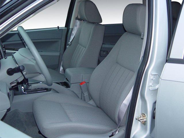 used 2005 Jeep Grand Cherokee car