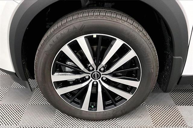 new 2025 Nissan Pathfinder car, priced at $50,550