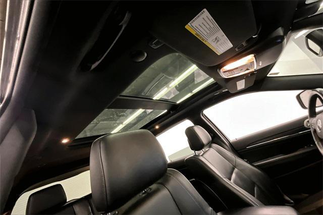 used 2019 Jeep Grand Cherokee car, priced at $18,298