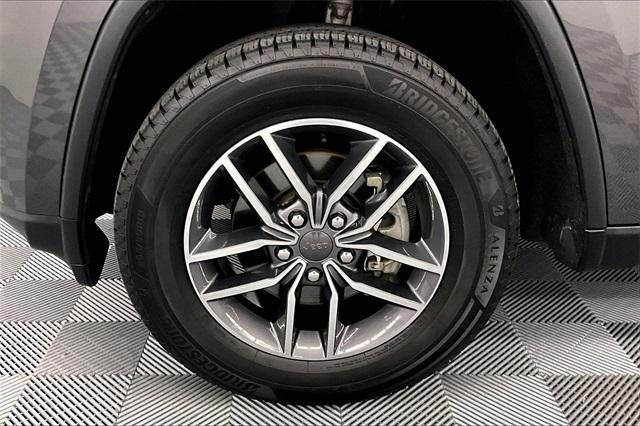 used 2019 Jeep Grand Cherokee car, priced at $18,298