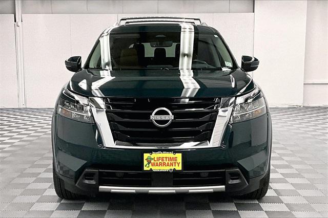 used 2023 Nissan Pathfinder car, priced at $39,290