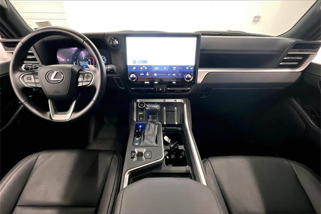used 2024 Lexus GX 550 car, priced at $87,995