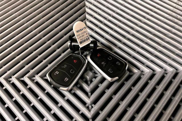 used 2021 Cadillac XT5 car, priced at $33,212