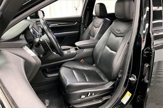 used 2021 Cadillac XT5 car, priced at $33,212