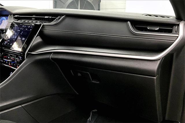 used 2024 Jeep Grand Cherokee car, priced at $30,953