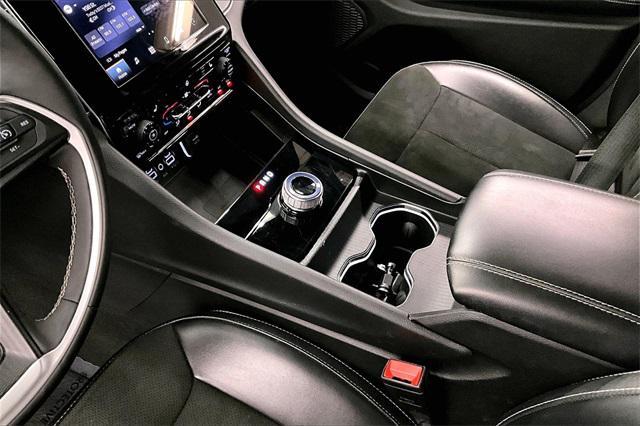 used 2024 Jeep Grand Cherokee car, priced at $30,953