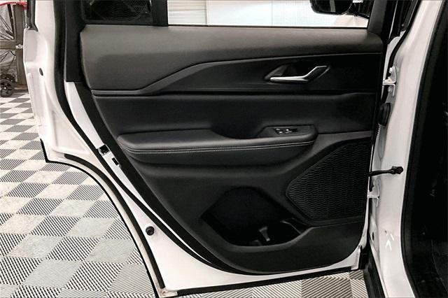 used 2024 Jeep Grand Cherokee car, priced at $30,953