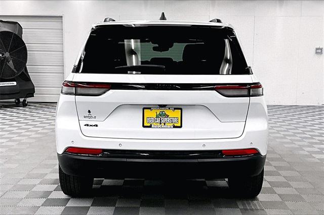 used 2024 Jeep Grand Cherokee car, priced at $30,953