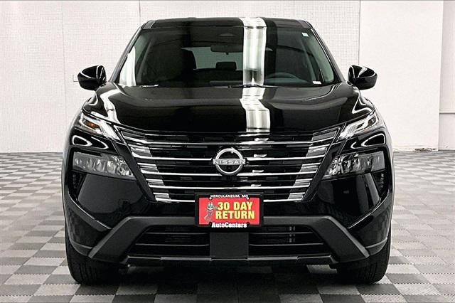 new 2026 Nissan Rogue car, priced at $29,658