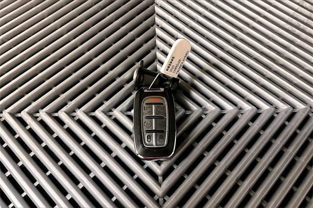 used 2023 Chrysler Pacifica car, priced at $36,551