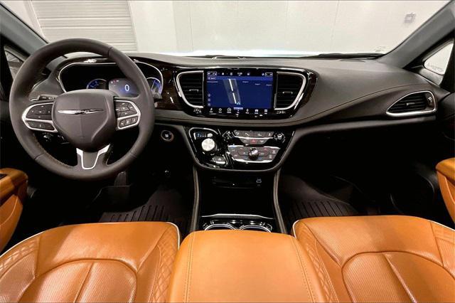 used 2023 Chrysler Pacifica car, priced at $36,551