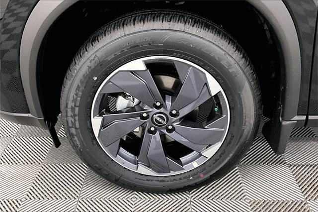 new 2025 Nissan Rogue car, priced at $30,253