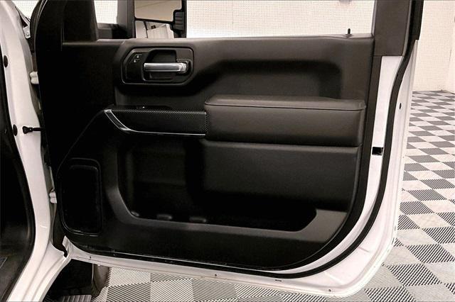 used 2022 GMC Sierra 2500 car, priced at $46,103