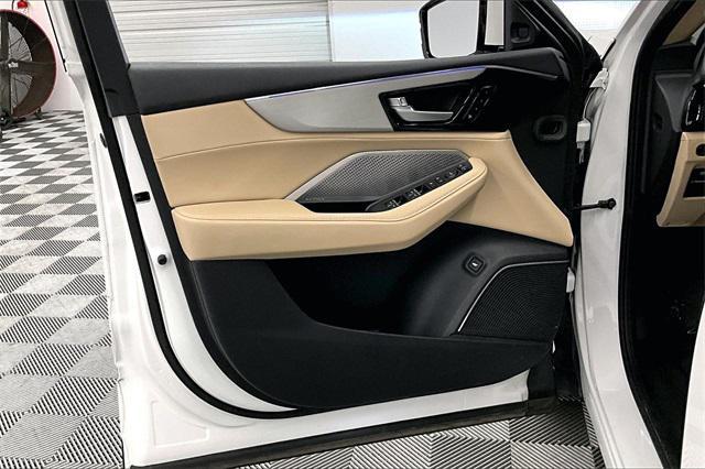 used 2022 Acura MDX car, priced at $36,195