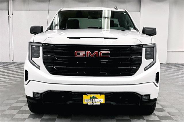 used 2022 GMC Sierra 1500 car, priced at $39,995