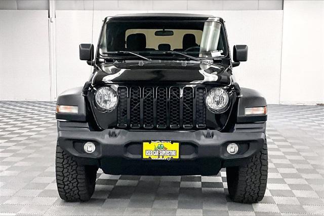 used 2020 Jeep Gladiator car, priced at $27,998