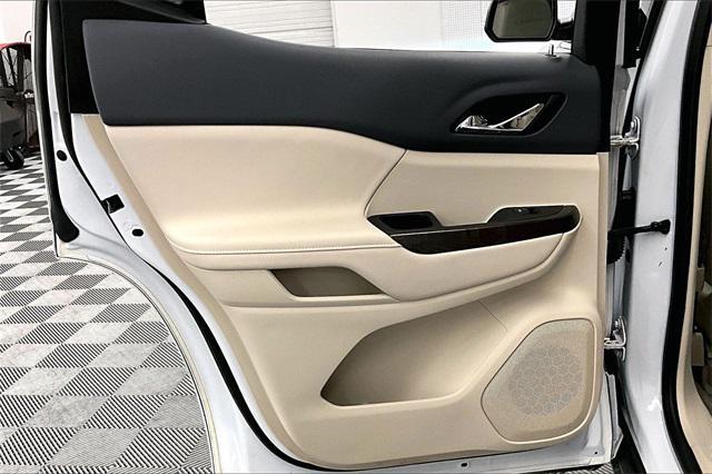 used 2023 GMC Acadia car, priced at $37,702