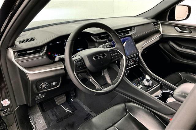 used 2024 Jeep Grand Cherokee L car, priced at $39,593