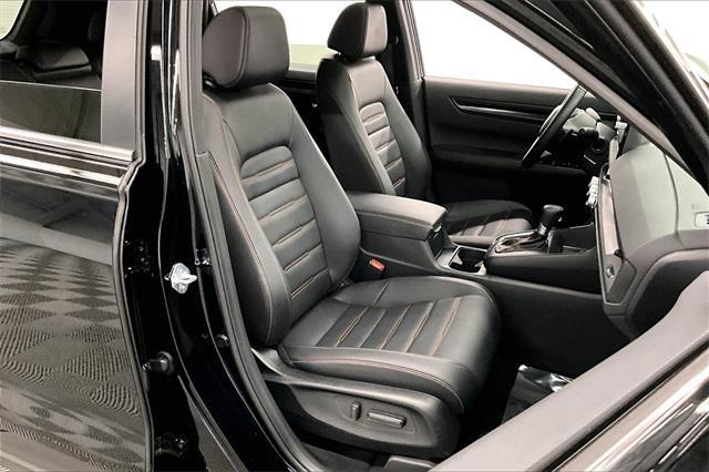 used 2025 Honda CR-V Hybrid car, priced at $36,898