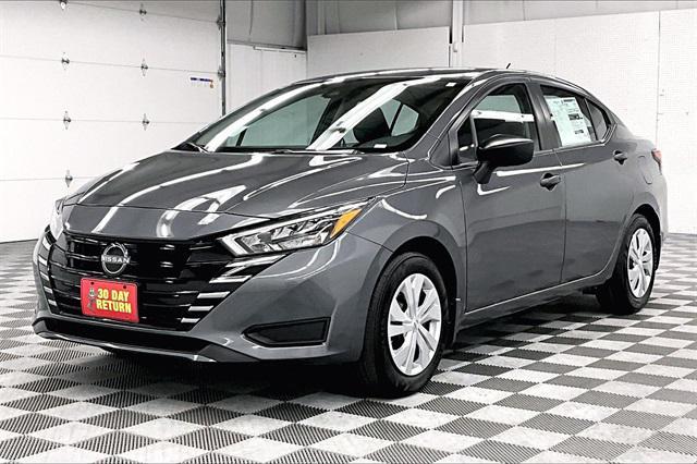 new 2025 Nissan Versa car, priced at $19,582