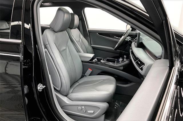 used 2023 Lincoln Nautilus car, priced at $39,648