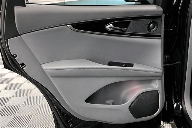 used 2023 Lincoln Nautilus car, priced at $39,648