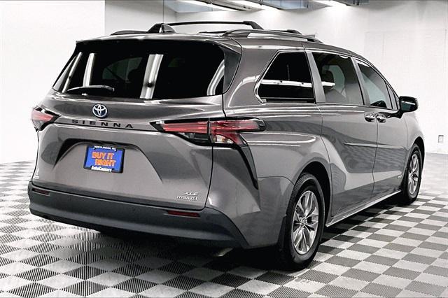 used 2021 Toyota Sienna car, priced at $35,298