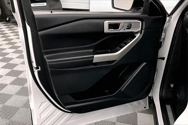 used 2022 Ford Explorer car, priced at $32,325