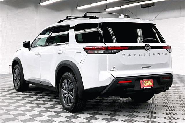new 2025 Nissan Pathfinder car, priced at $38,305