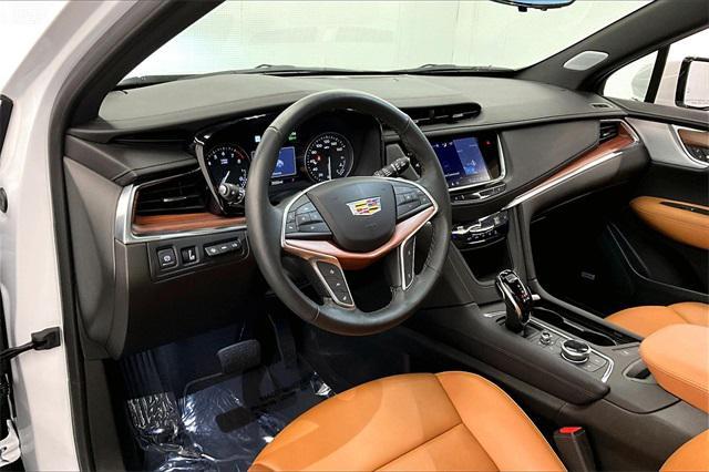 used 2024 Cadillac XT5 car, priced at $48,364