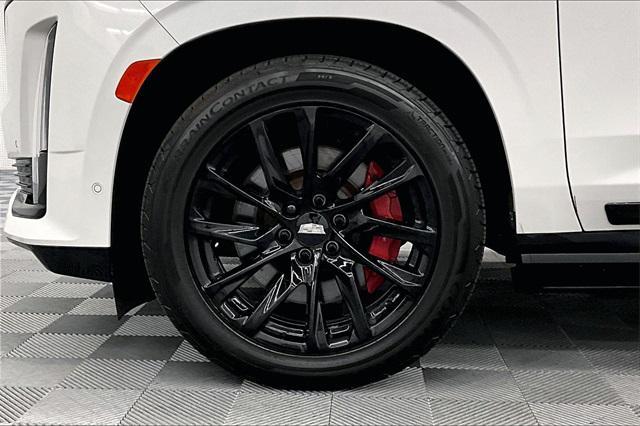 used 2022 Cadillac Escalade car, priced at $74,314