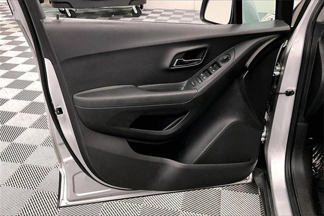 used 2019 Chevrolet Trax car, priced at $10,995