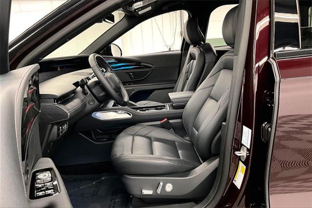 used 2025 Lincoln Nautilus car, priced at $49,998