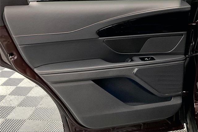 used 2025 Lincoln Nautilus car, priced at $49,998