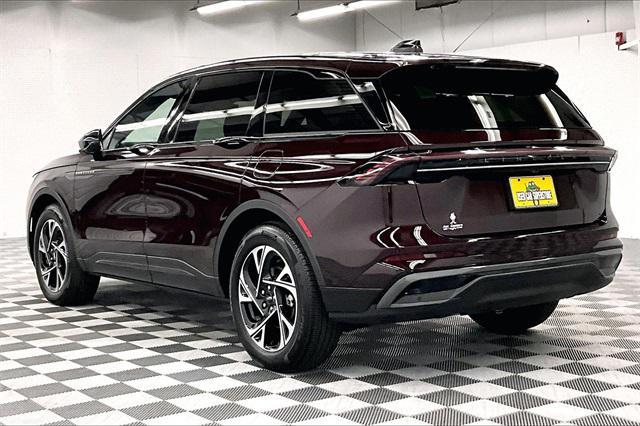 used 2025 Lincoln Nautilus car, priced at $49,998