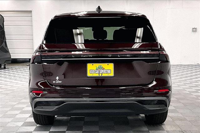 used 2025 Lincoln Nautilus car, priced at $49,998