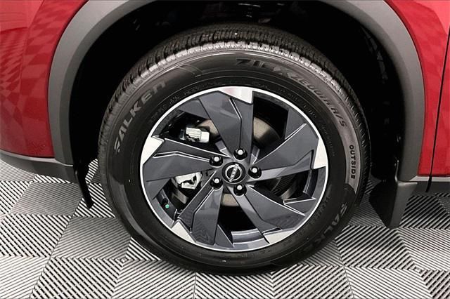 new 2025 Nissan Rogue car, priced at $32,421