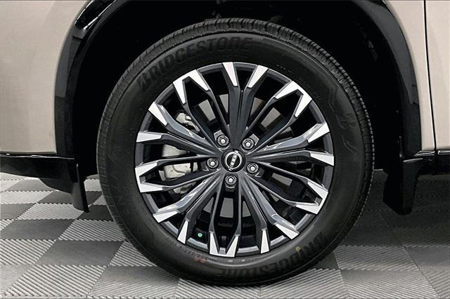 used 2025 Nissan Rogue car, priced at $37,216