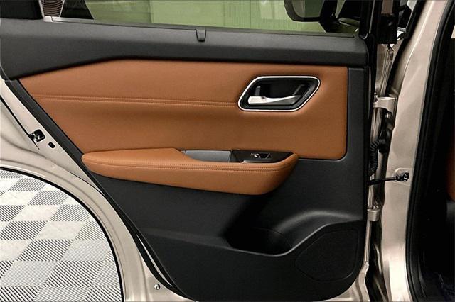 used 2025 Nissan Rogue car, priced at $37,216