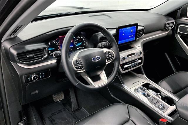 used 2024 Ford Explorer car