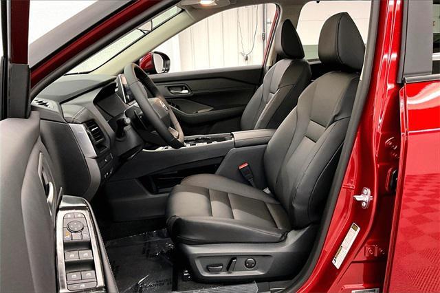 new 2025 Nissan Rogue car, priced at $32,461