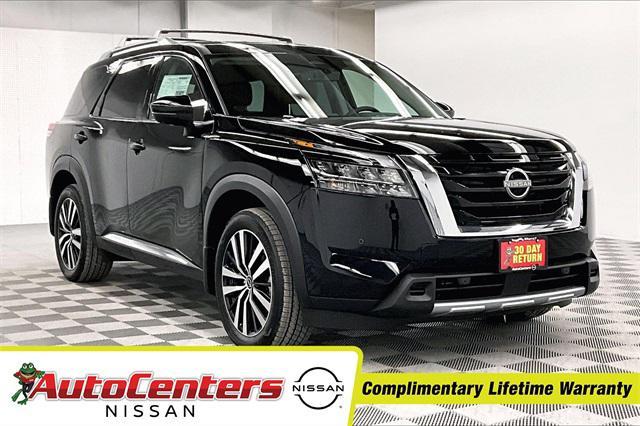 new 2025 Nissan Pathfinder car, priced at $48,723