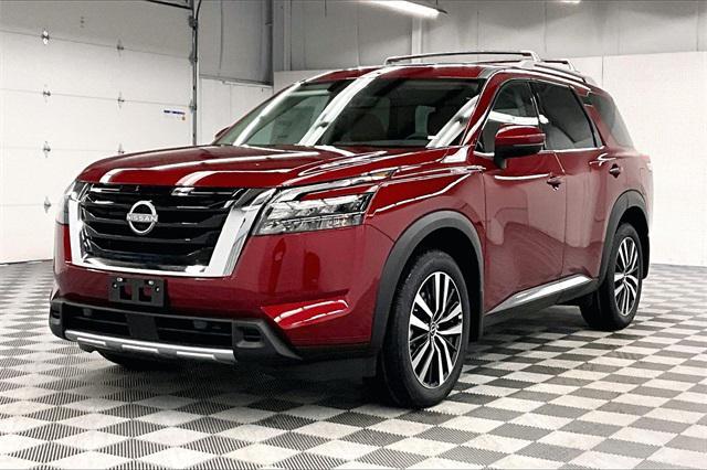 new 2025 Nissan Pathfinder car, priced at $50,086