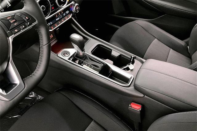 new 2025 Nissan Sentra car, priced at $22,431