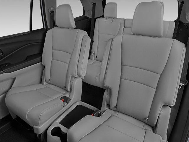 used 2022 Honda Pilot car, priced at $32,895