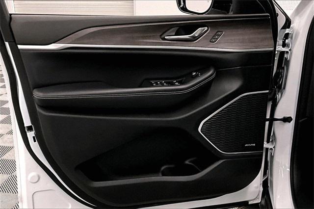 used 2023 Jeep Grand Cherokee L car, priced at $34,034