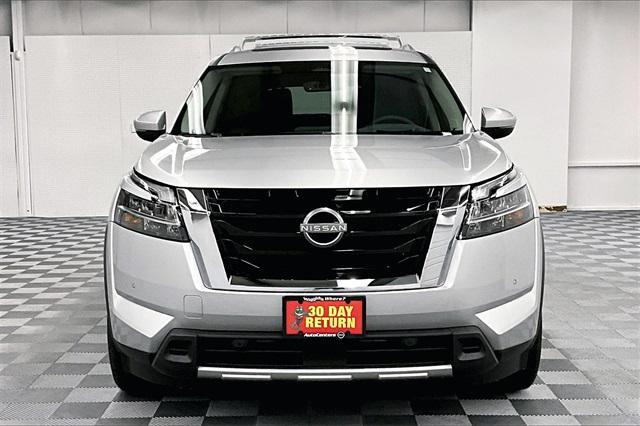 new 2024 Nissan Pathfinder car, priced at $44,377