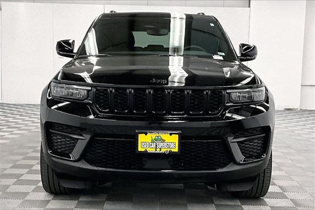 used 2023 Jeep Grand Cherokee car, priced at $31,998