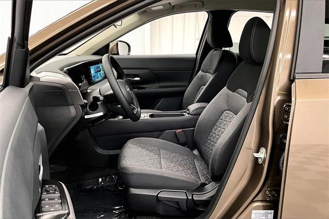 new 2025 Nissan Kicks car, priced at $24,314