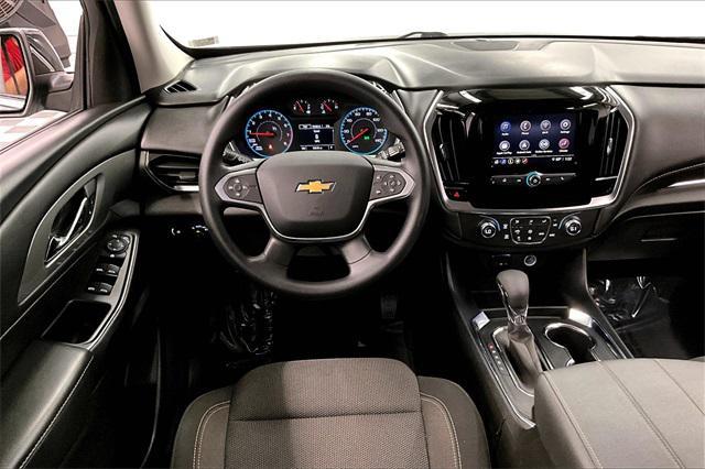 used 2021 Chevrolet Traverse car, priced at $22,997